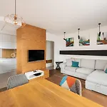 Wislany Mokotow Stylish ורשה